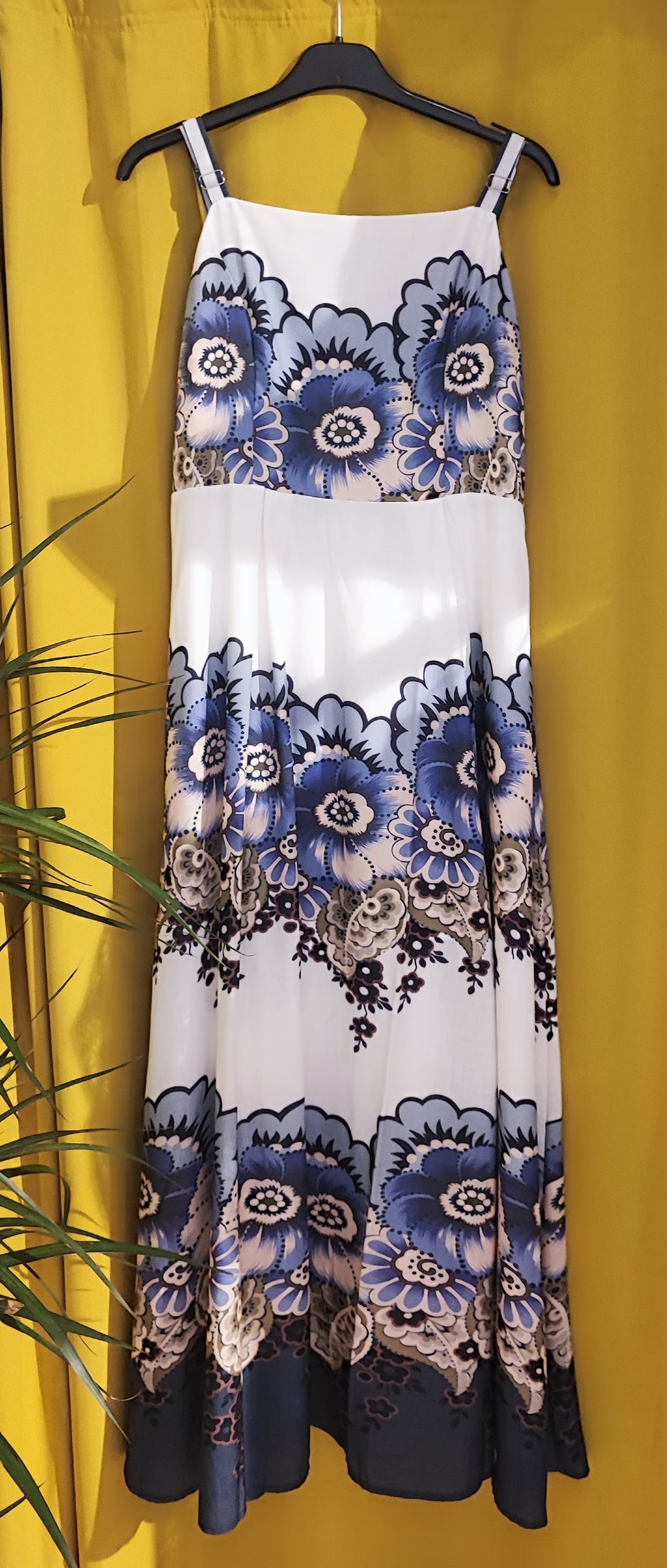 Vestito fiori blù Civico1